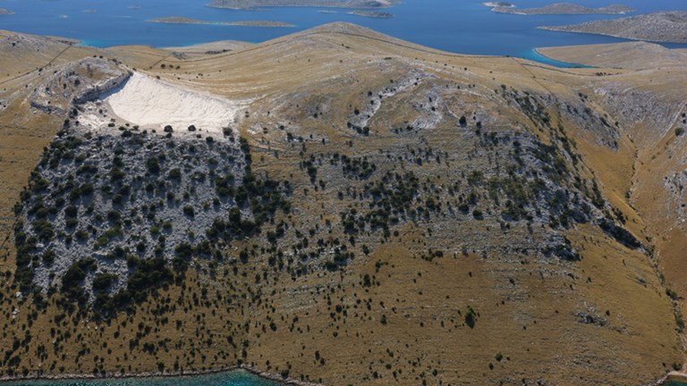 Magazinova škrila on the island of Kornat