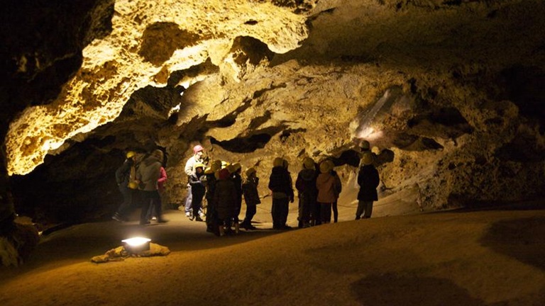 Posjećivanje špilja